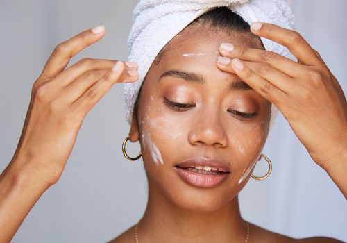 You are currently viewing Why Salicylic Acid Is Recommended For Clear Skin Too